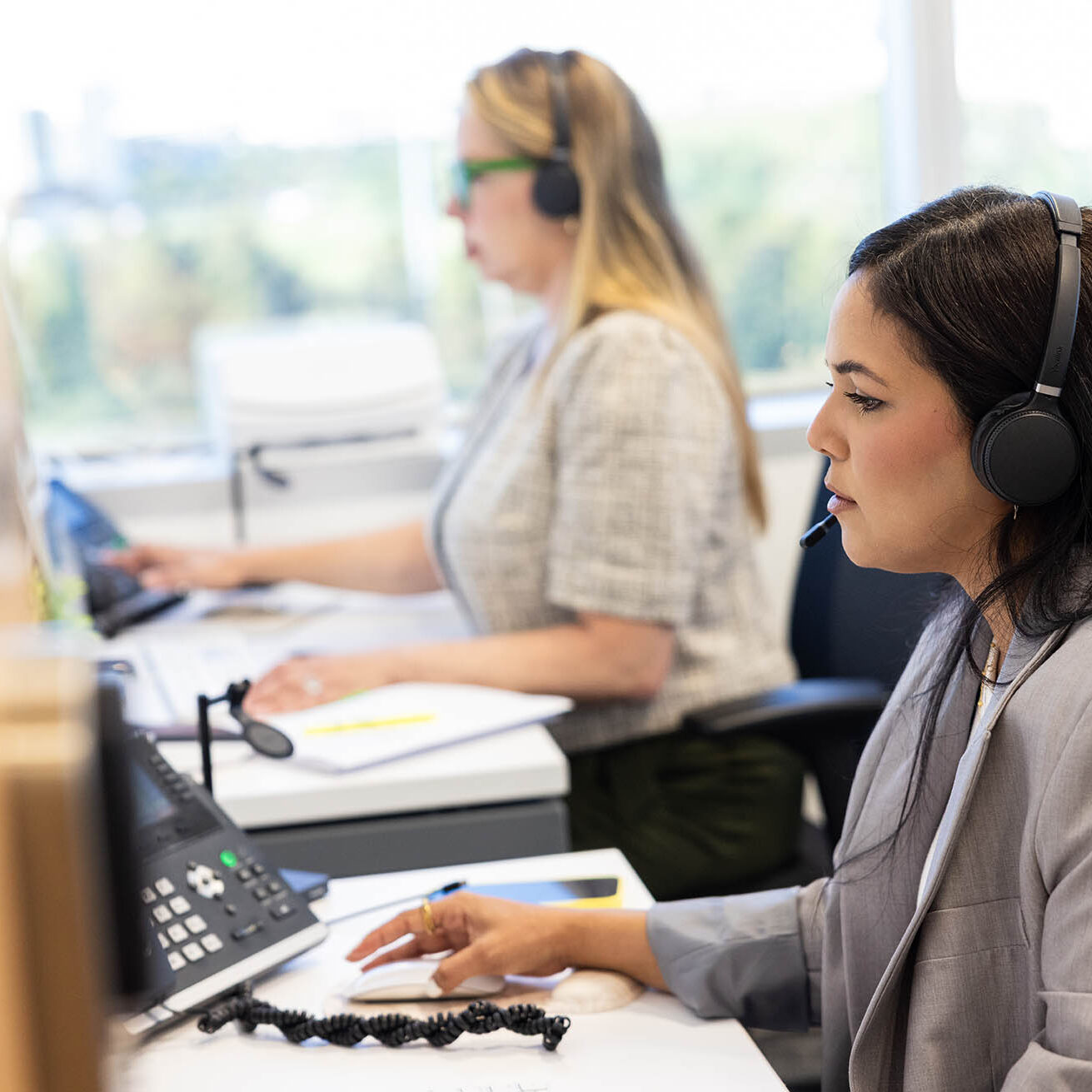 Abogados W - Inmigracion Representative